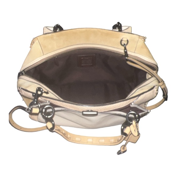 Authentic Coach Dreamer Purse Pre Owned - Picture 10 of 12